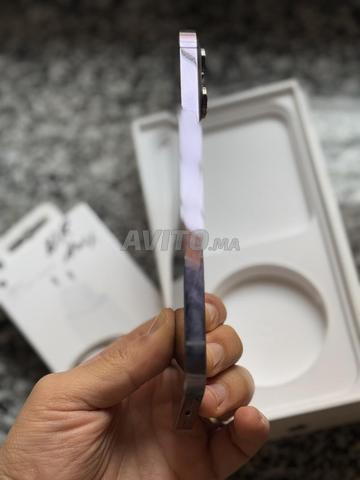 Iphone 14 pro max avec chargeur original - 2