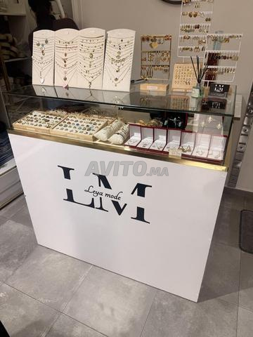 Comptoir avec vitrine