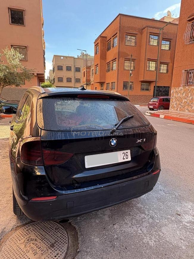 bmw x1 en tes bonne etat et faible consommation 