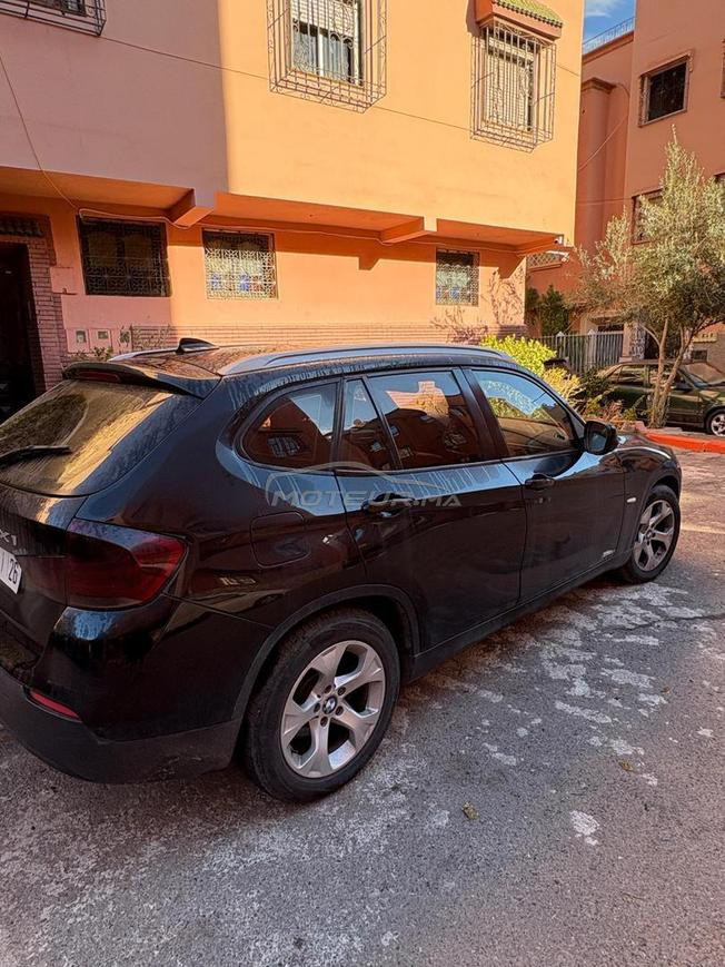 bmw x1 en tes bonne etat et faible consommation 