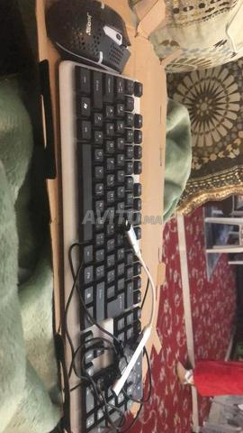 كلافيي سوري كيخدمو مع تيلي