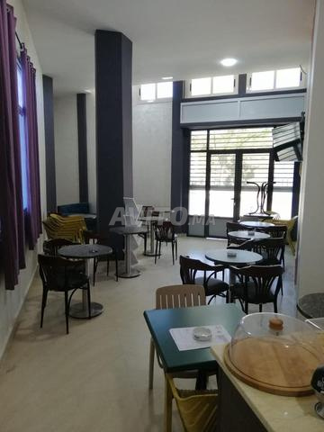 محل تجاري محفظ على الشارع الكبير للبيع - 2