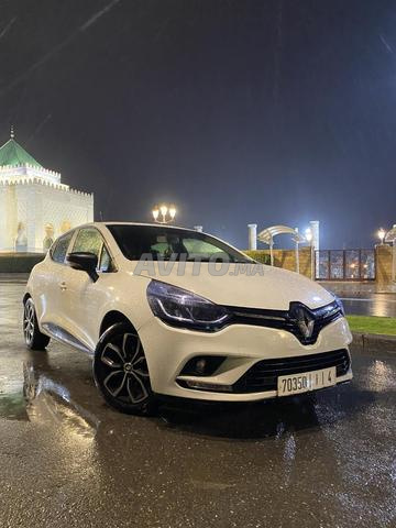 🚗 Renault Clio 4 - ديزل - سنة 2021