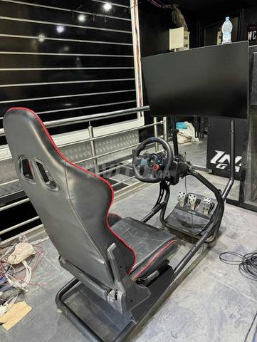 Simulateur écran MSI 34pouce volant play4 vr