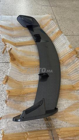جناح السيارة الخلفي carbon