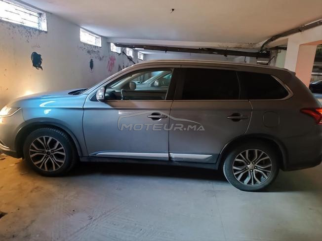 Mitsubishi-Outlander