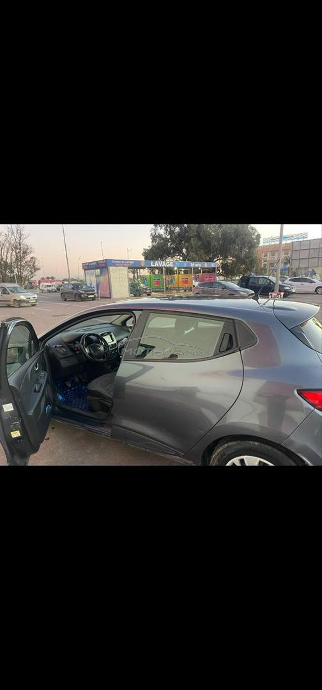 Renault Clio Diesel Manuelle 2019 à Agadir Melloul