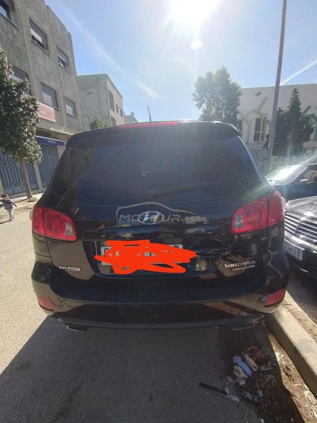 سيارة في حالة ممتازة 