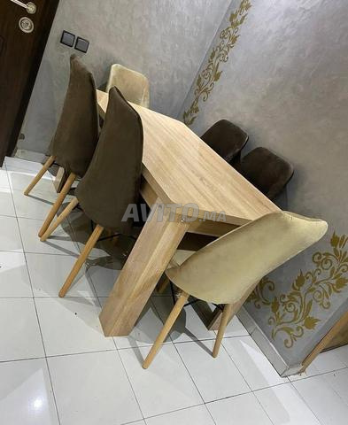 Salle à manger d'excellente qualité et livraison gratuite