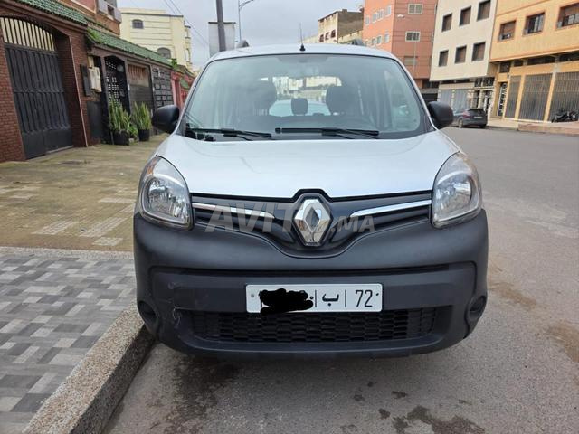 رونو كانجو 100 كم 1 عام nis 3moria clima