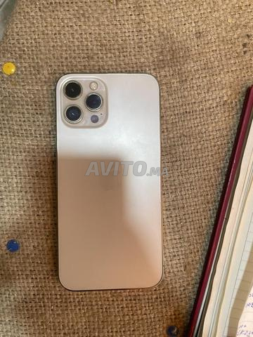 ايفون 12 برو ماكس