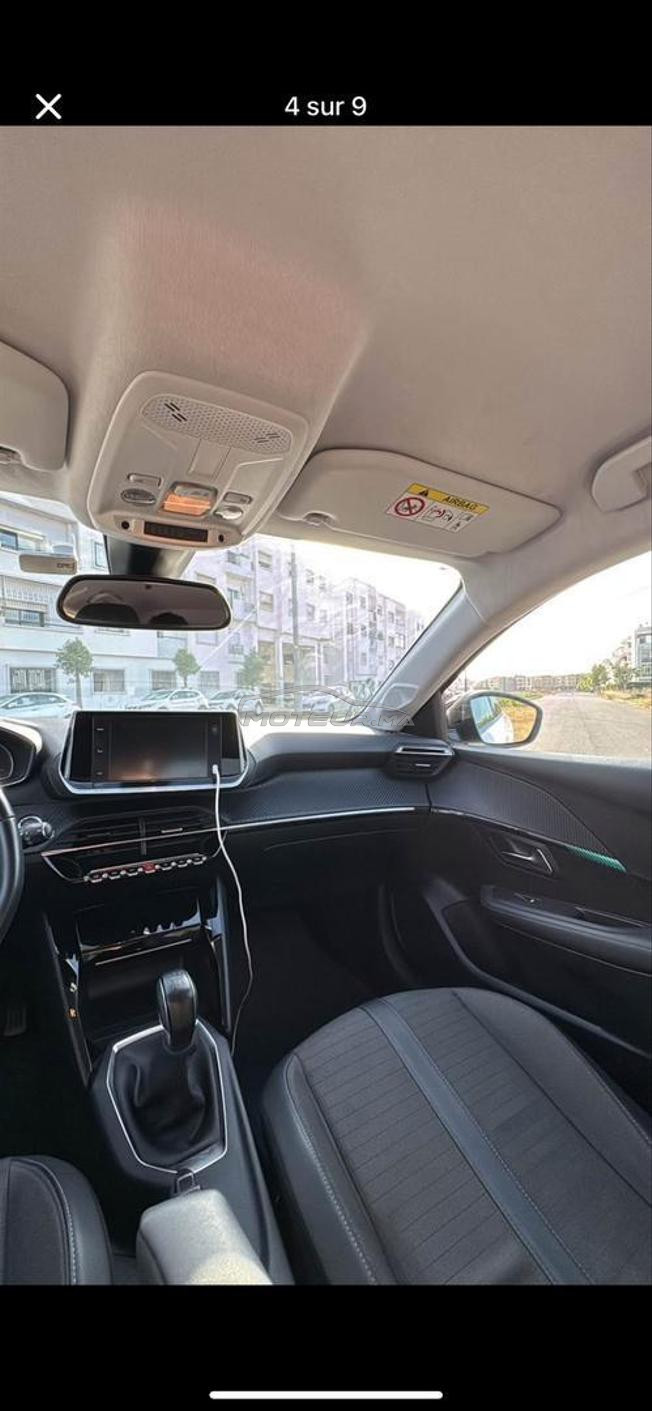 Peugeot 208 allure model 2021