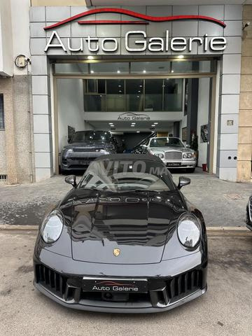 بورش كاريرا 911 تارجا 4 GTS أوتوماتيكية 2025