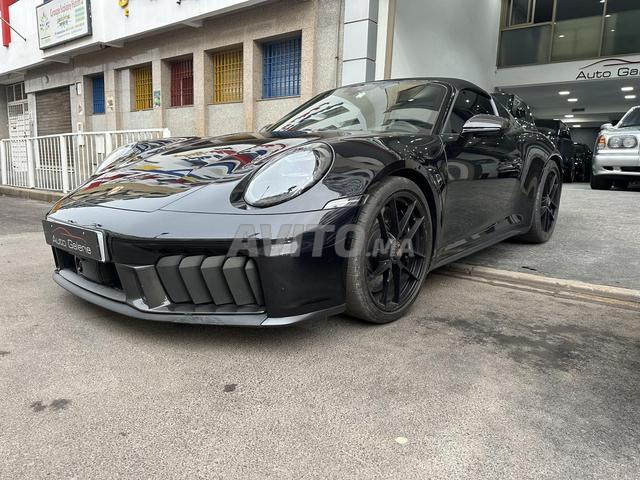 بورش كاريرا 911 تارجا 4 GTS أوتوماتيكية 2025 - 2