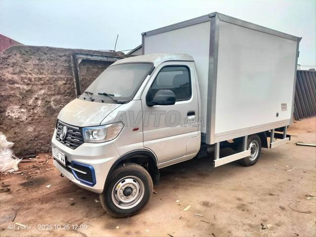 دونغفينغ كابتن تي بنزين فورغون