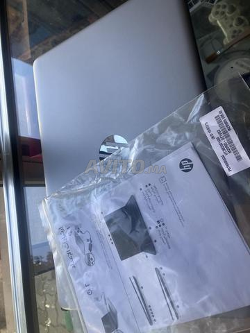 Hp Neuf Core i3 10ème 8gb RAM 256Gb SSD