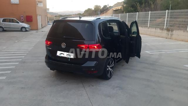 فولكس فاجن توران 5t 2.0l سنة 2016, 7 مقاعد