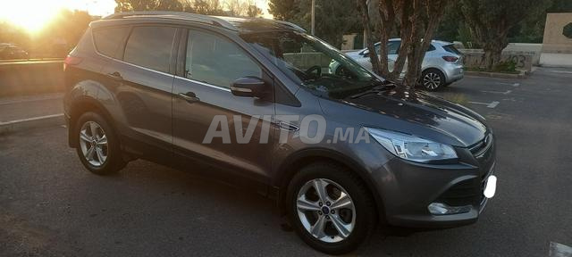 Ford Kuga Première Main.