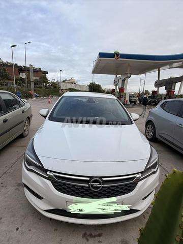 أوبل أسترا K 2018 علبة أوتوماتيكية 108K