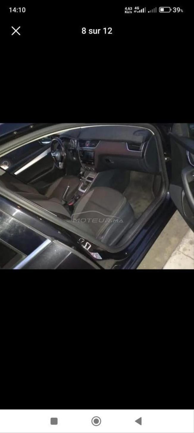 skoda octavia modèle 2019 on bon état 