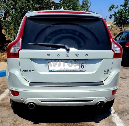 Volvo XC60 ديزل أوتوماتيكية 2010 في الدار البيضاء