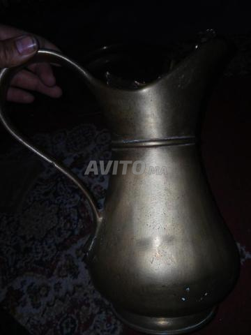 إناء قديم جداً يزن أكثر من 5 كجم - 2