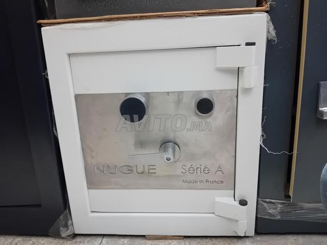 خزنة فولاذية أصلية من فرنسا 300 كجم