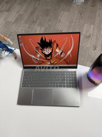 Dell inspiron 5510 Intel core i7-11370H 16GB 1TB