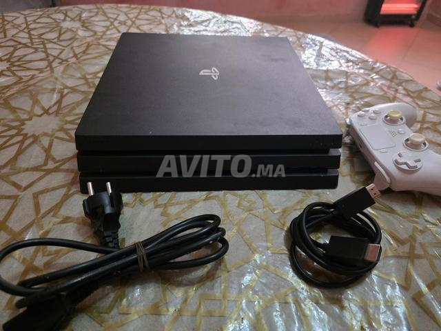 PS4 PRO 1 To مستوردة من فرنسا - 2