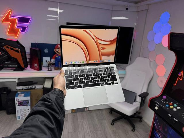 Macbook air M1 8GB 256GB