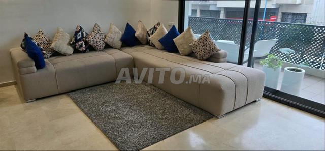 صالون على شكل حرف L "بُكْلِيت"