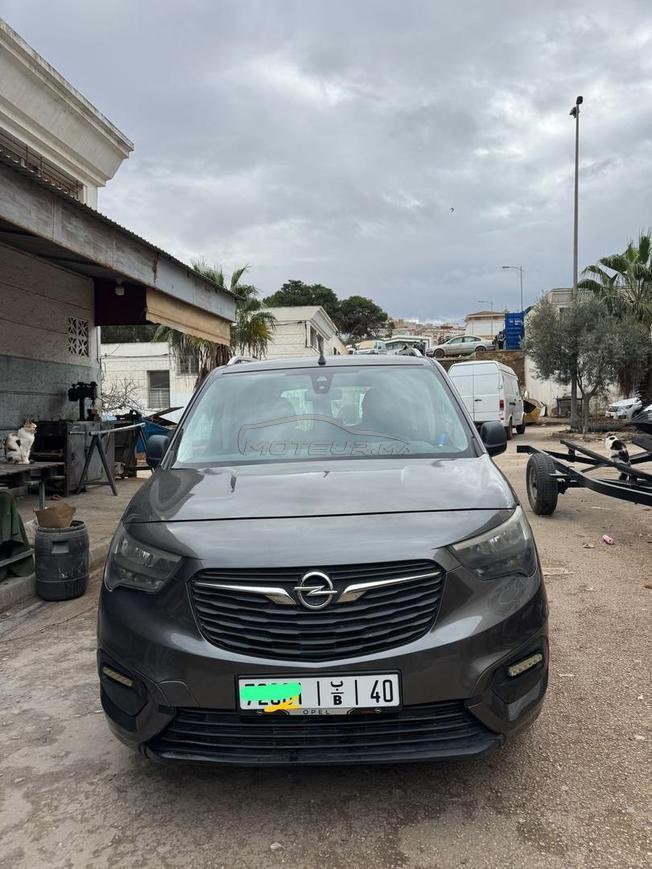 Opel Combo Manuelle 2019 à Al Hoceima