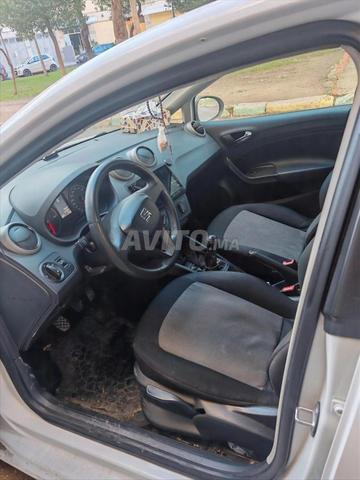 Seat Ibiza Diesel Manuelle 2017 à Tanger