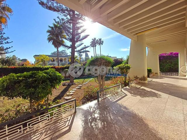 CMN-AC-1843 - فيلا للبيع في كاليفورنيا - 2