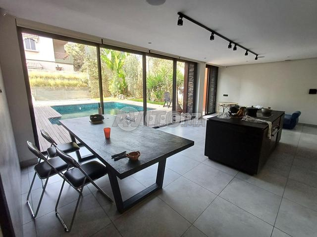 CMN-MA-1837 - فيلا للبيع في كاليفورنيا - 2