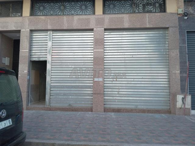 Magasin 120 m2 à louer à Hay Hamza Sidi Maarouf