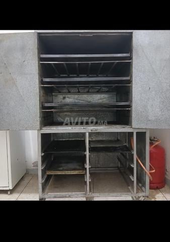 فرن غاز كبير للحلويات