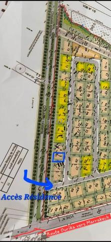 أرض جميلة بواجهة مزدوجة لفيلا مزدوجة