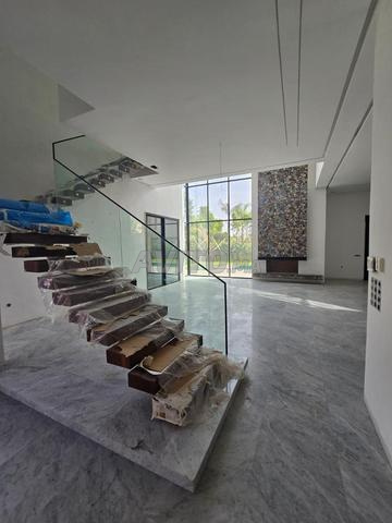 VILLA CONTEMPORAINE SUR LE GOLF DE NORIA