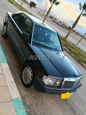 Voiture Mercedes 190