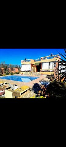 Villa meublé à loué LD possible sous location