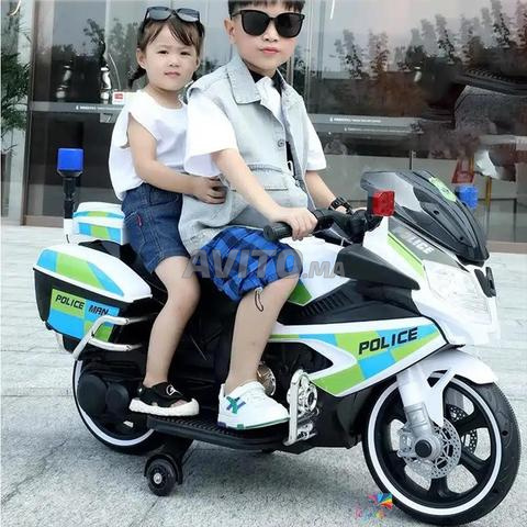 MOTO ELECTRIQUE POLICE POUR ENFANT