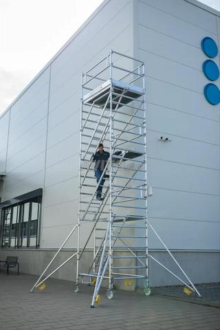 Échafaudage mobile aluminium – 5m / 7m / 9m / 11m