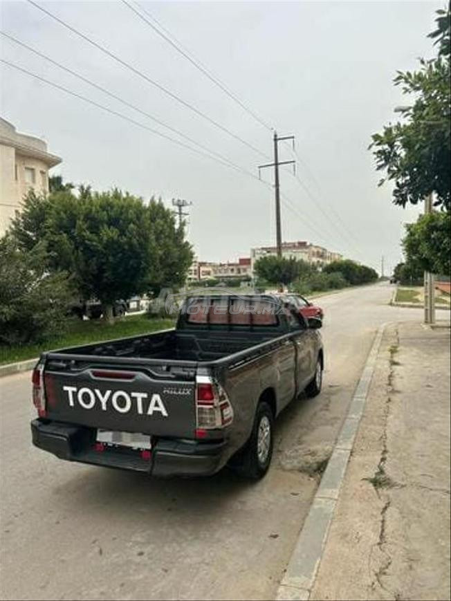 Toyota Hilux Diesel Manuelle 2022 à Settat