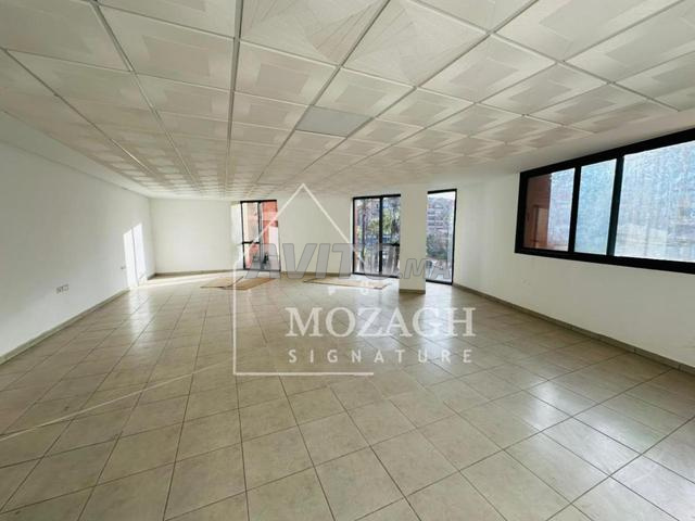 مكتب رائع بمساحة 88 متر مربع في كيليز - 2