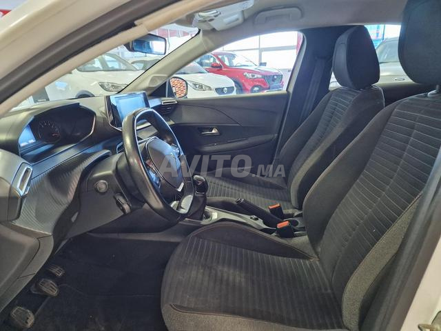 Peugeot 208 Diesel Manuelle 2021 à Casablanca - 2