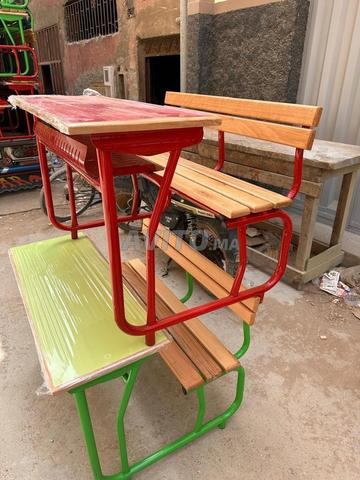 Table pour classes/chaise/tableau