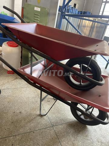 brouette tole 20\10 - 2