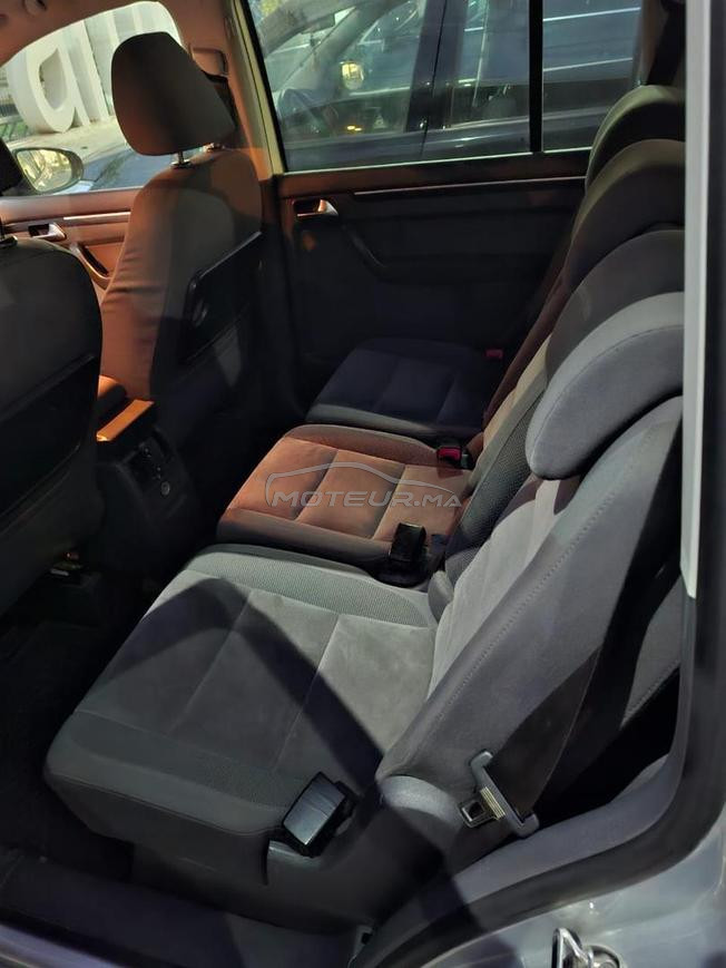Volkswagen Touran Diesel Automatique 2010 à Temara