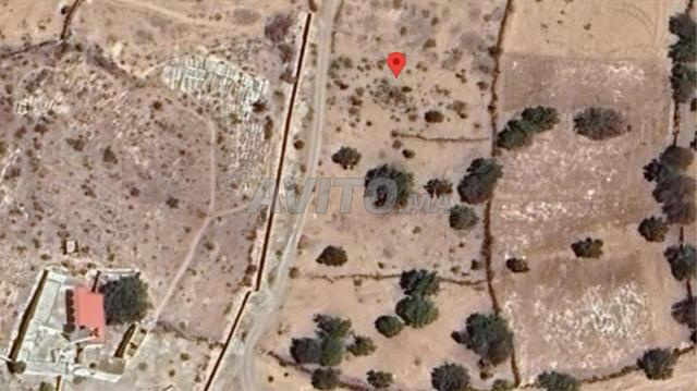 أرض للبيع في لهرارتة